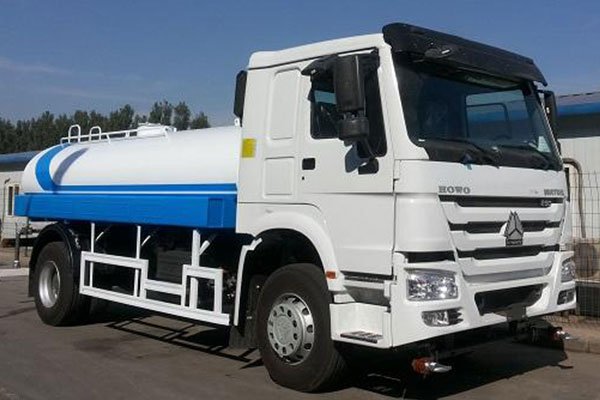 Sprinkler Truck